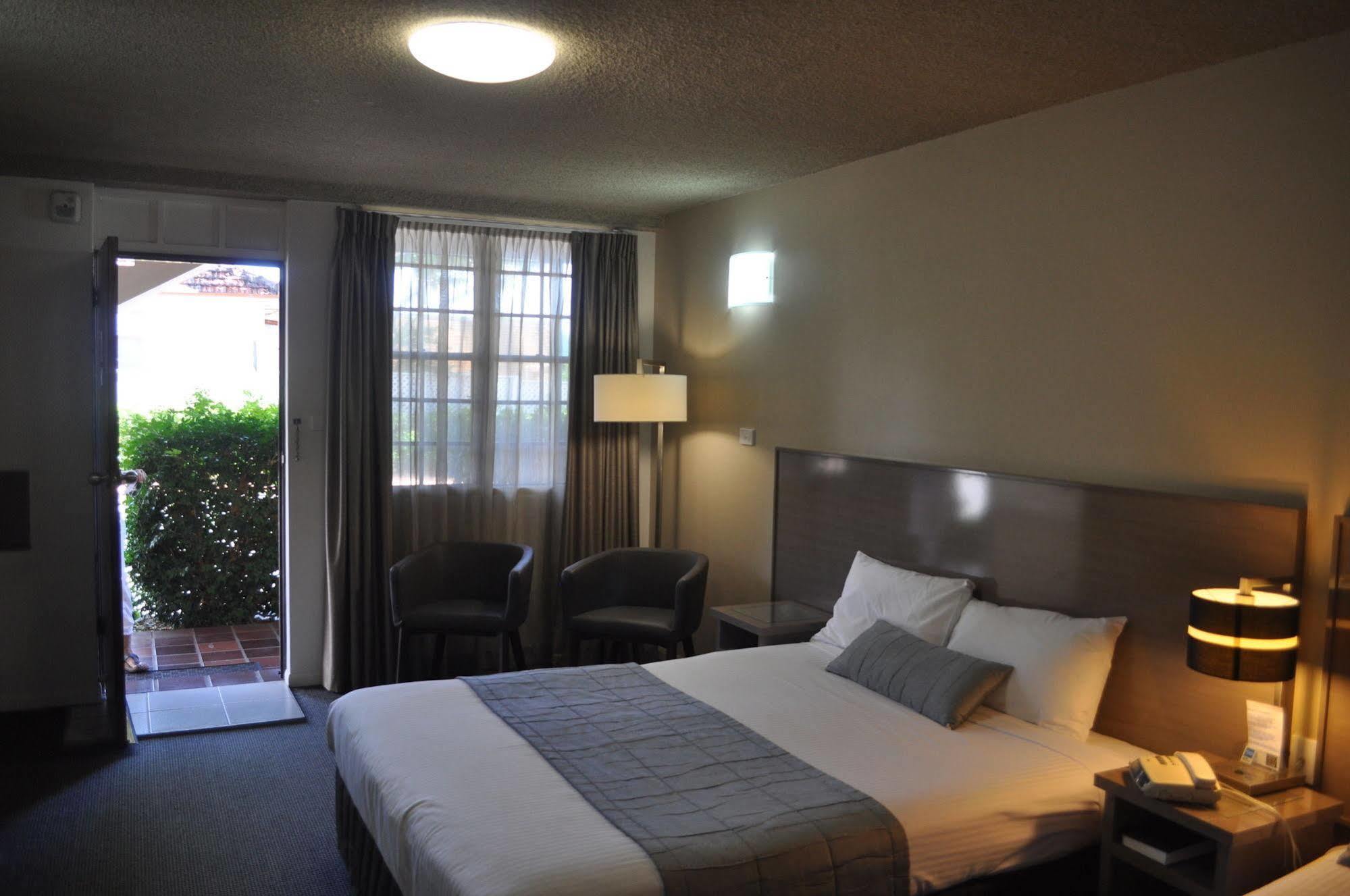 In Town Motor Inn Taree Exterior foto