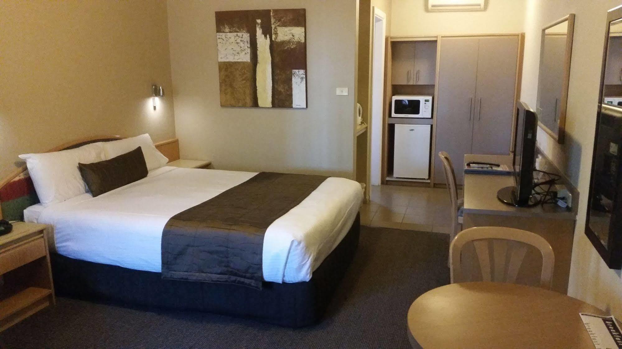 In Town Motor Inn Taree Exterior foto