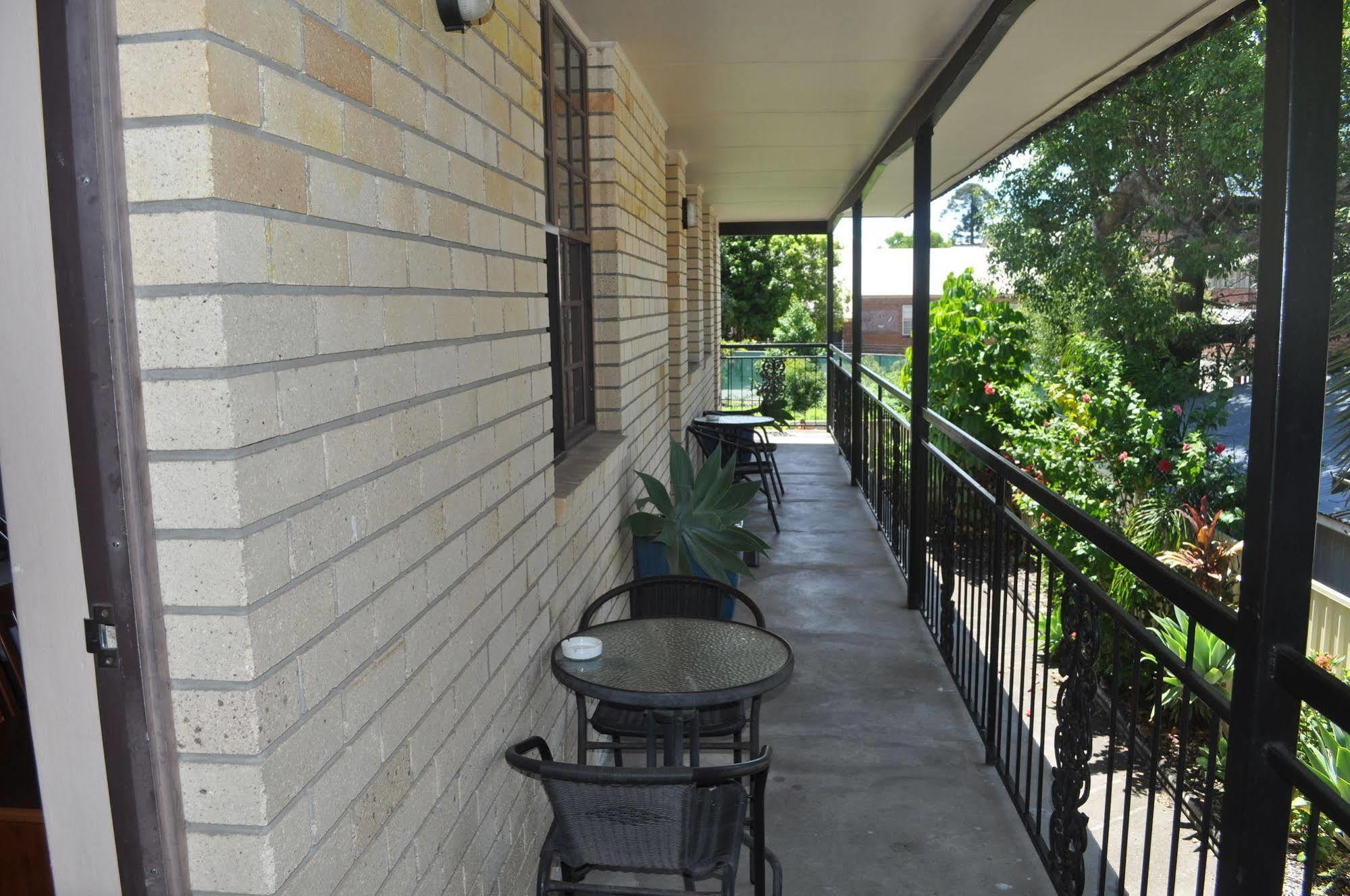 In Town Motor Inn Taree Exterior foto